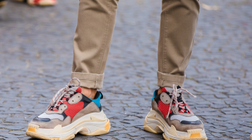 Transformando Tênis Esportivos em Itens de Moda de Alta Costura